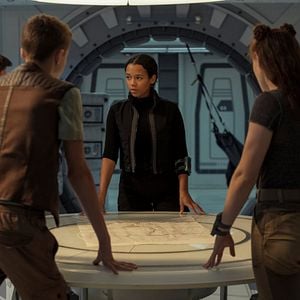 Bilder Lost In Space - Verschollen zwischen fremden Welten