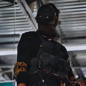 Bilder Rogue Hostage