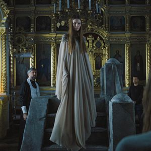 Bilder Mara - Die rechte Hand des Teufels