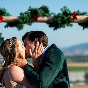 Bilder A California Christmas: City Lights