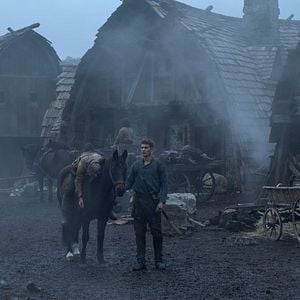 Bilder Josha Stradowski