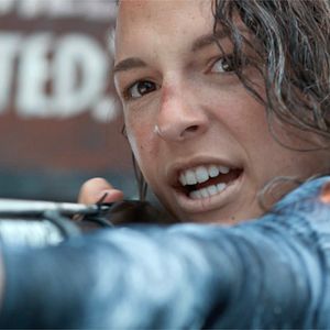 Bilder Surrounded - Tödliche Bucht