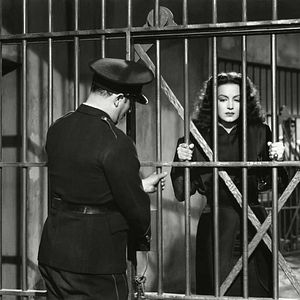 Bilder La diosa arrodillada