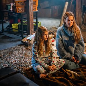 Bilder Wolke unterm Dach