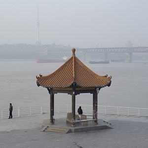 Bilder A River Runs, Turns, Erases, Replaces