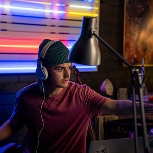 Bilder Death To 2021