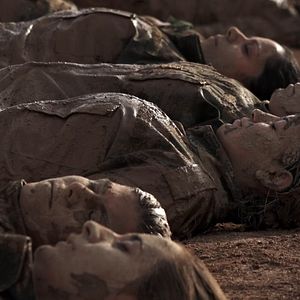 Bilder The Other Side Of The River - No Women, No Revolution