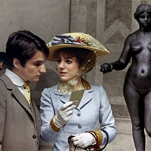 Bilder Zwei Mädchen aus Wales und die Liebe zum Kontinent