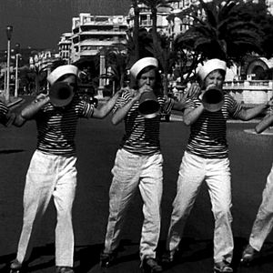 Bilder Con la pata quebrada