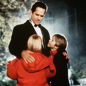 Bilder Ein Kindermädchen für Papa