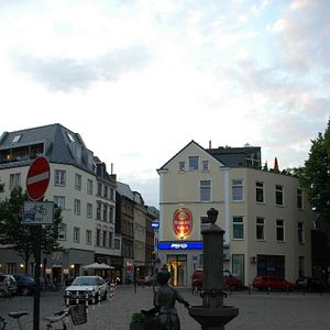 Bilder Köln 5 Uhr 30 / 13 Uhr 30 / 21 Uhr 30