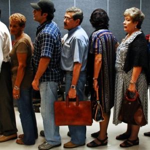 Bilder Prometeo Deportado