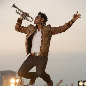 Bilder Lucky Di Unlucky Story