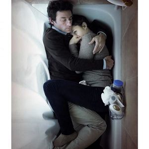 Bilder Upstream Color