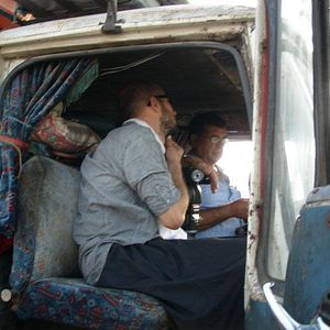 Bilder Toprağa Uzanan Eller