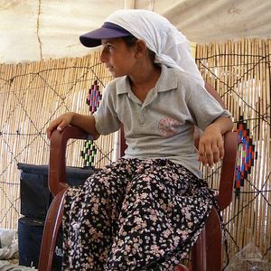 Bilder Toprağa Uzanan Eller