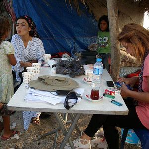 Bilder Toprağa Uzanan Eller