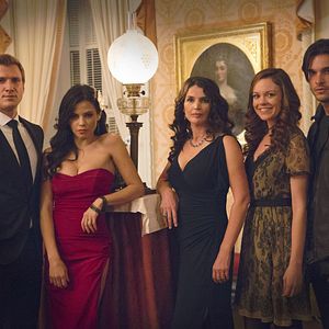 Bilder Witches of East End