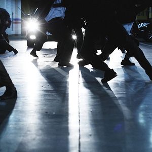 Bilder New World - Zwischen den Fronten