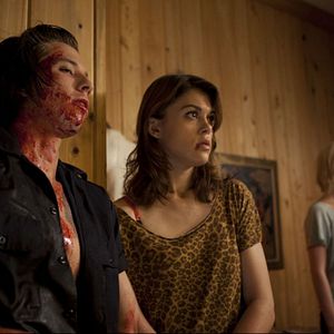 Bilder No One Lives - Keiner überlebt!