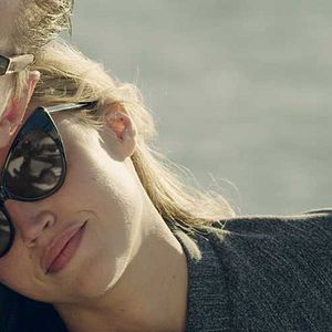 Bilder The Stranger Within - Gefährlich Fremd