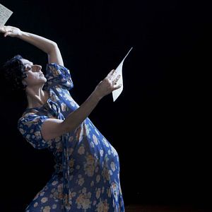 Bilder Educação Sentimental