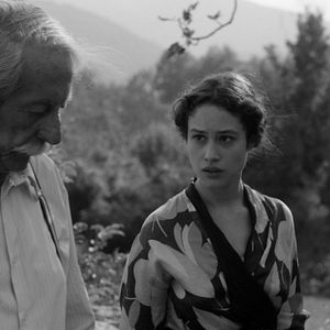 Bilder Das Mädchen und der Künstler