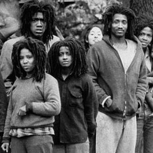 Bilder Let the Fire Burn