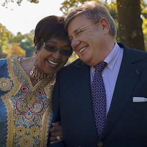 Bilder Plot for Peace