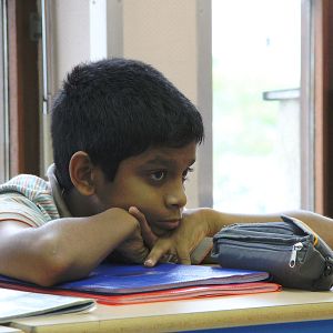 Bilder La Cour de Babel