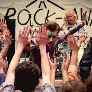 Bilder Dear Courtney