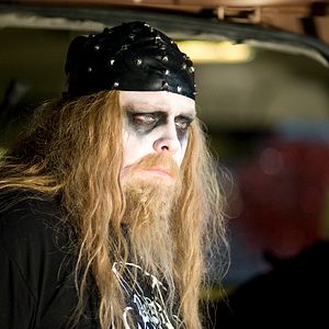 Bilder Happy Metal - All We Need Is Love!