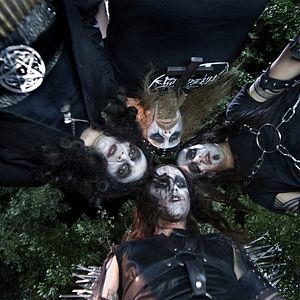 Bilder Yacine Belhousse