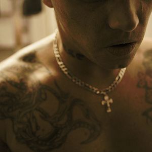 Bilder R - Gnadenlos hinter Gittern