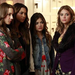 Bilder Troian Bellisario