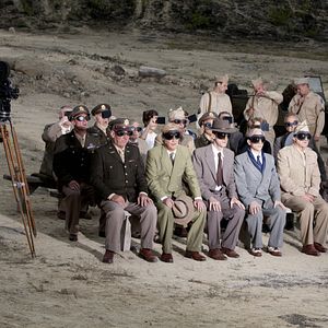 Bilder Der Hundertjährige, der aus dem Fenster stieg und verschwand