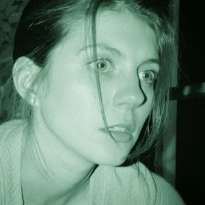 Bilder Paranormal Activity - Verwandschaftsverhältnisse
