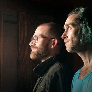 Bilder Something In The Dirt