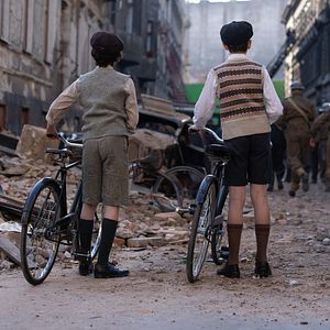 Bilder The Song Of Names