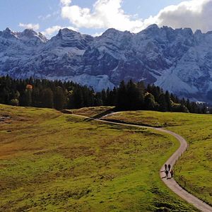 Bilder Chumm mit - Der Schweizer Wanderfilm