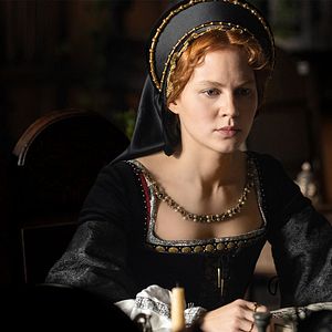 Bilder Becoming Elizabeth