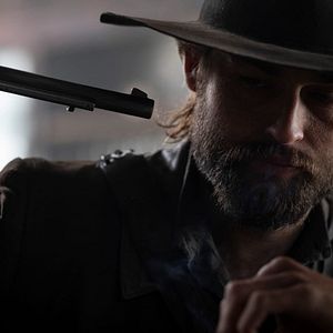 Bilder Douglas Booth