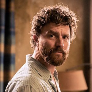 Bilder Funeral For A Dog