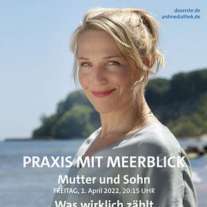 Bilder Praxis mit Meerblick - Mutter und Sohn