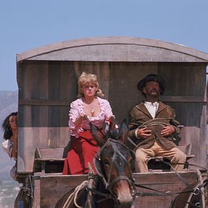 Bilder Mit eisernen Fäusten