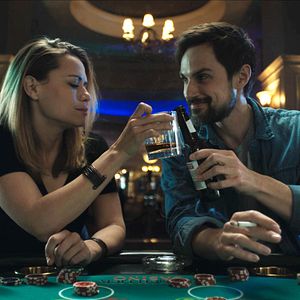 Bilder So Cold The River