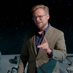 Bilder The G Word witch Adam Conver