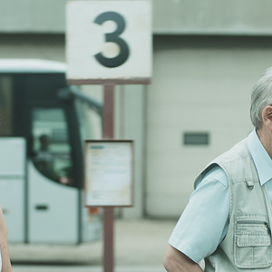 Bilder Kobieta na dachu