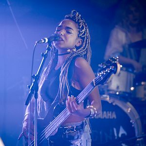 Bilder Alle für Ella