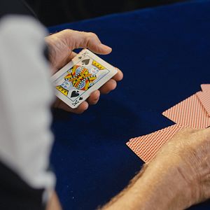 Bilder The Expert At The Card Table - Looking For Erdnase